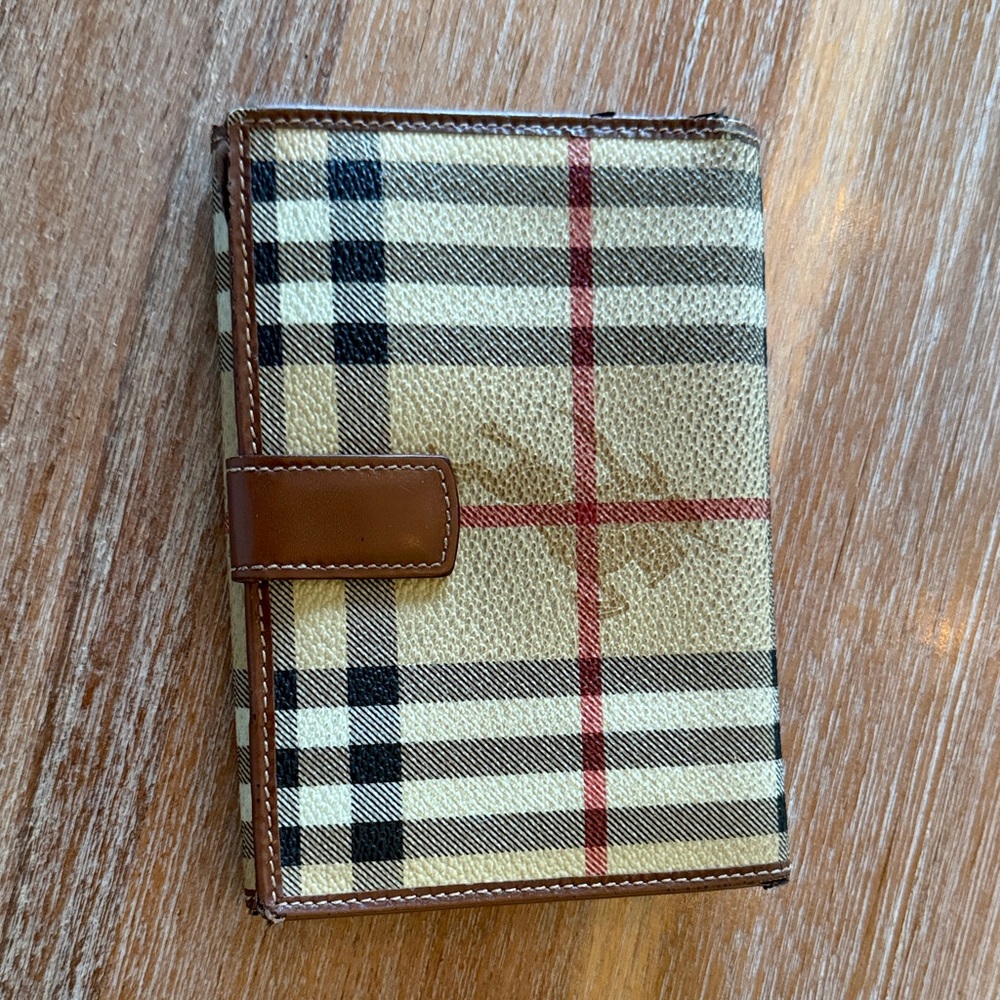 Burberry Beige and Black Plaid Wallet - Picture 8 of 8
